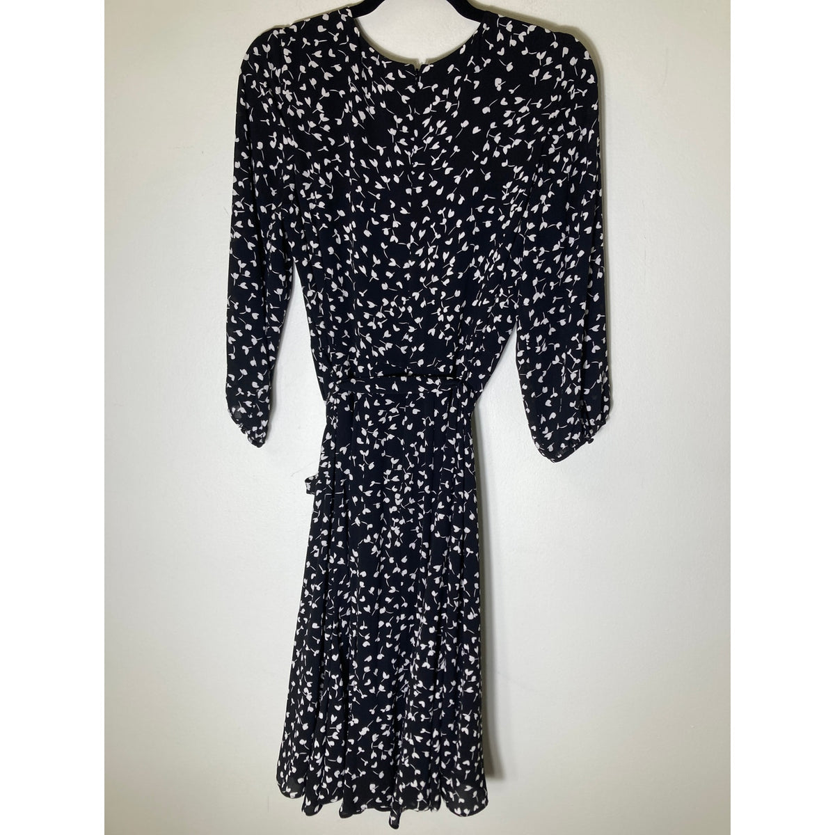Talbots Black White Floral Print Long Sleeve Knee Length Dress Sz 6