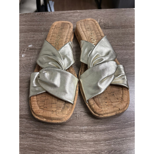Aerosoles Gold Criss Cross Cork Flats Sz 10.5