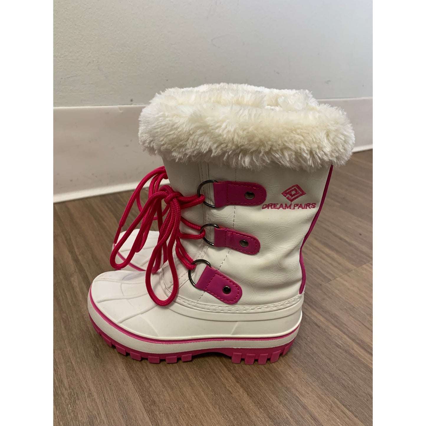 Girls Dream Pairs Pink Fuzzy Snow Boots Childrens Sz 10