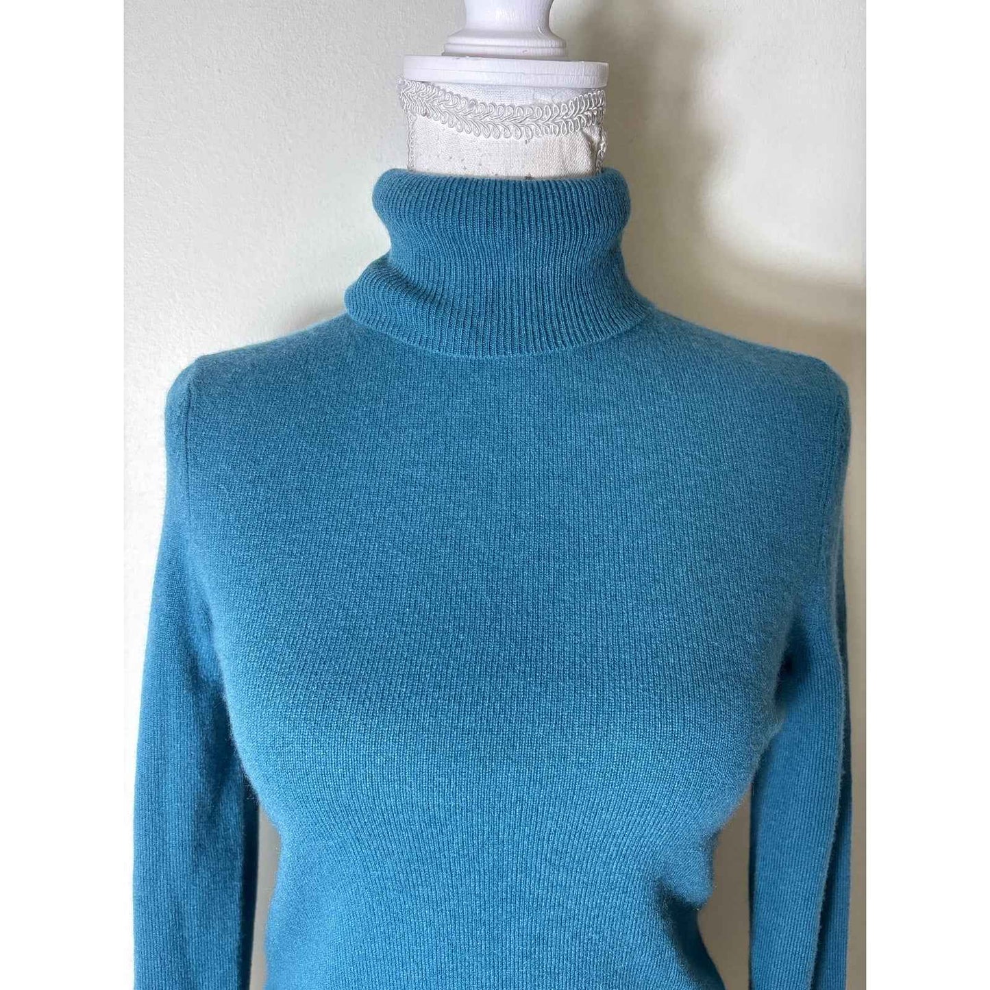 Saks Fifth Avenue Teal Cashmere Turtleneck Sweater Sz xs