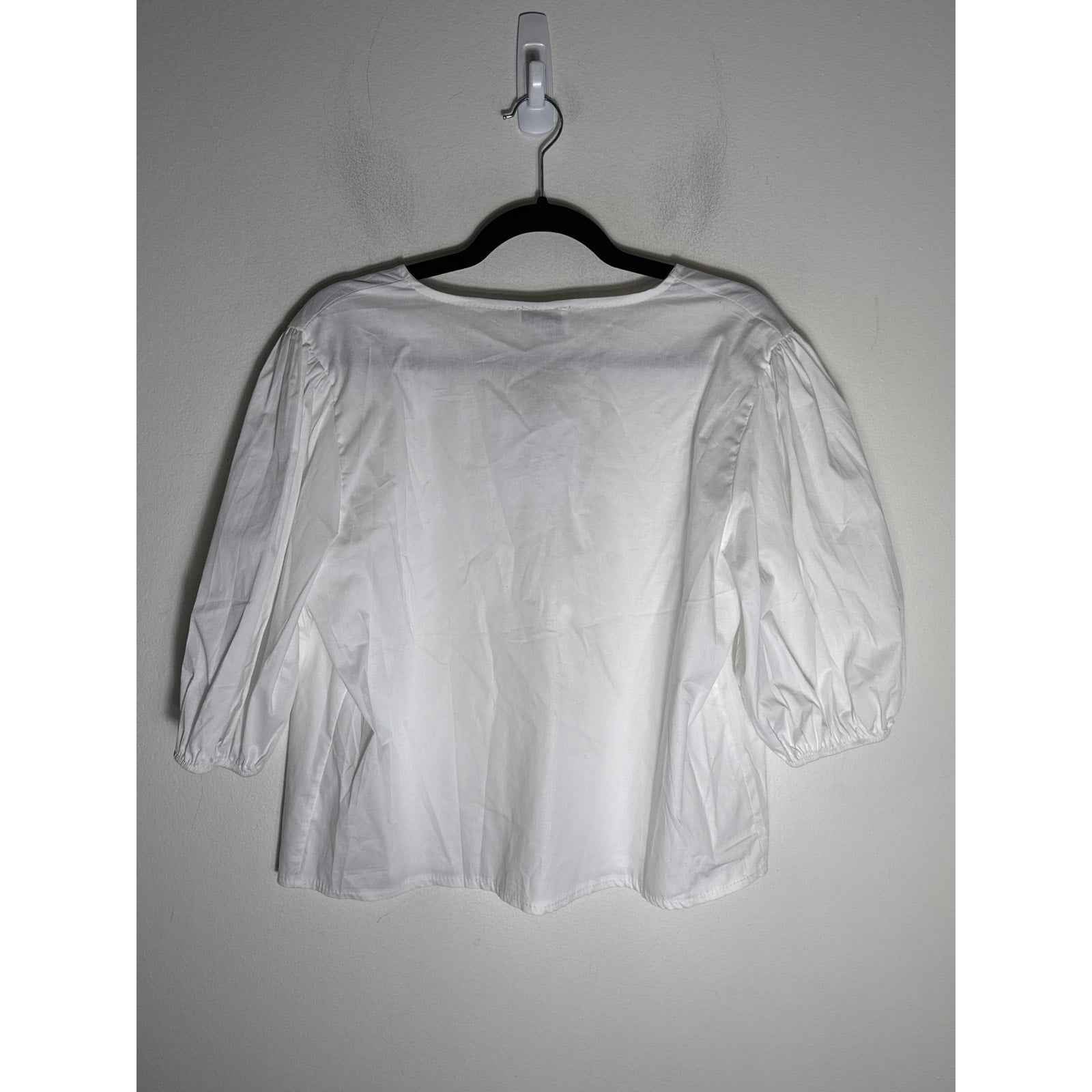 NWT L'essentiel Paris White Tie Front Blouse, no size tag