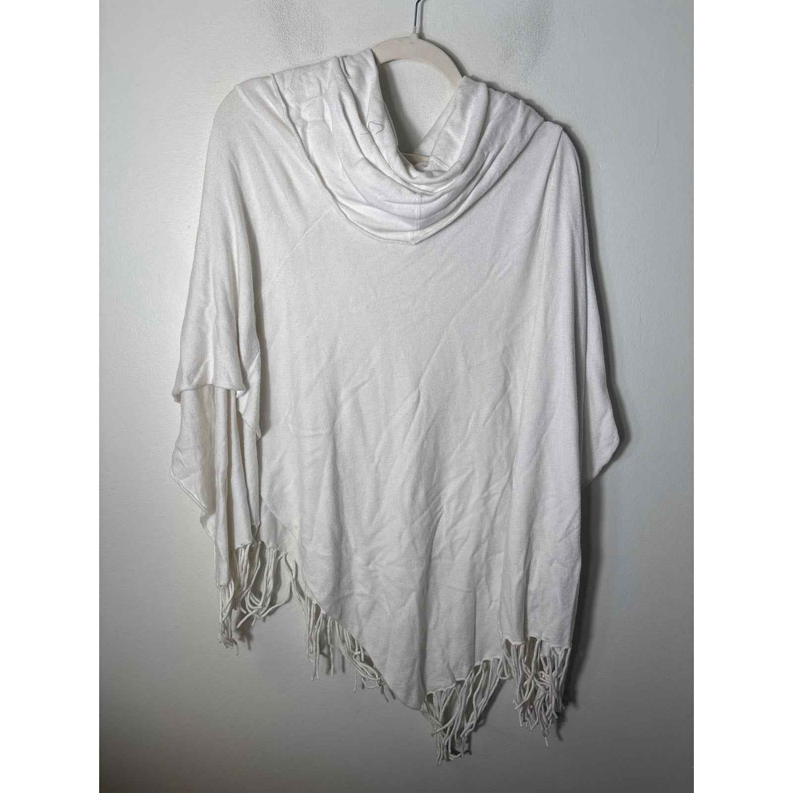 Pants Store White Fringe Pull Over Poncho Sz OS