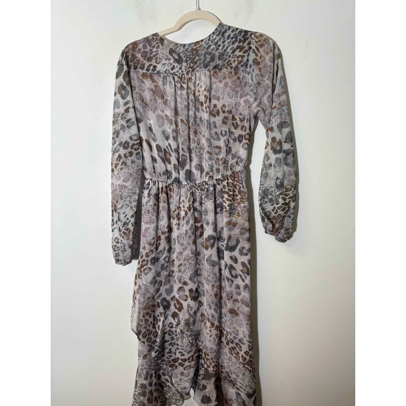 NWT Mystree Gray Leopard Print Maxi Dress Sz S
