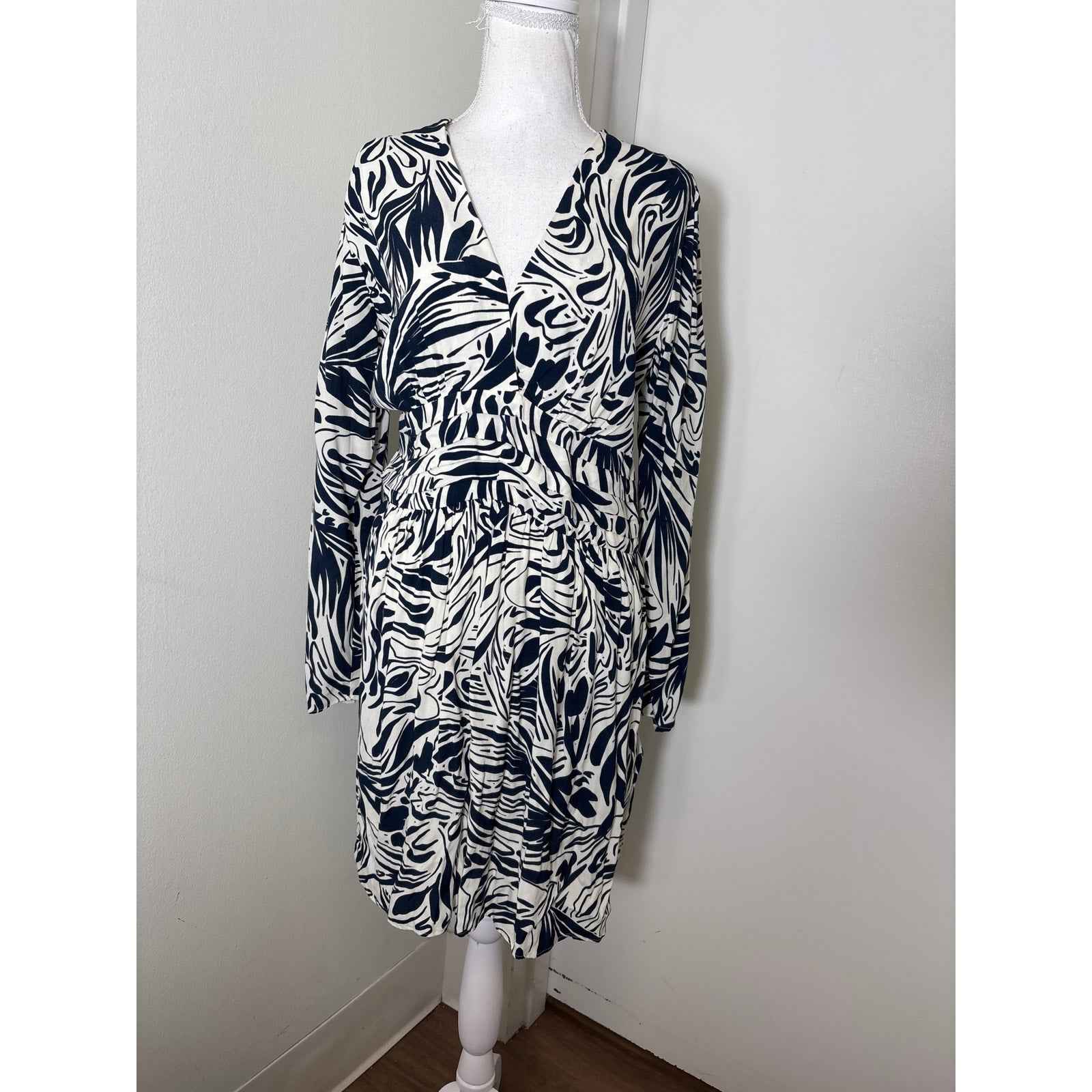 Ba&sh White and Navy Print Long Sleeve Knee Length "Lady" Dress Sz M