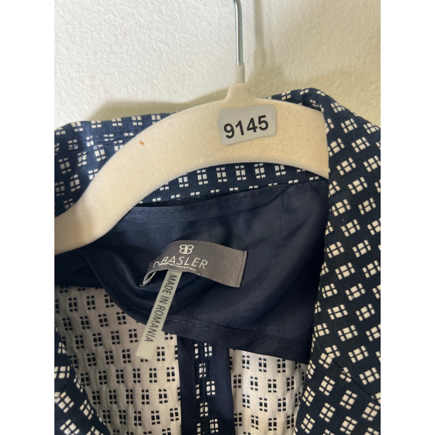 Basler Navy and White Jacket  Fits like a sz 16