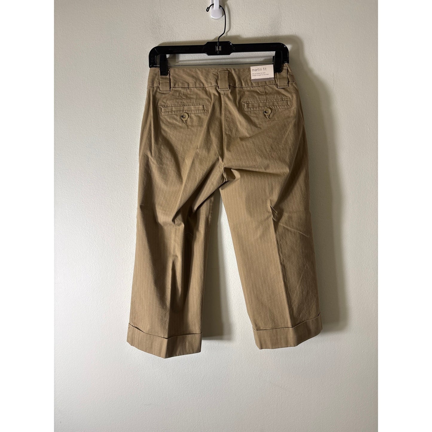 NWT Banana Republic Khaki and White Stripe Capri Pants Sz 2