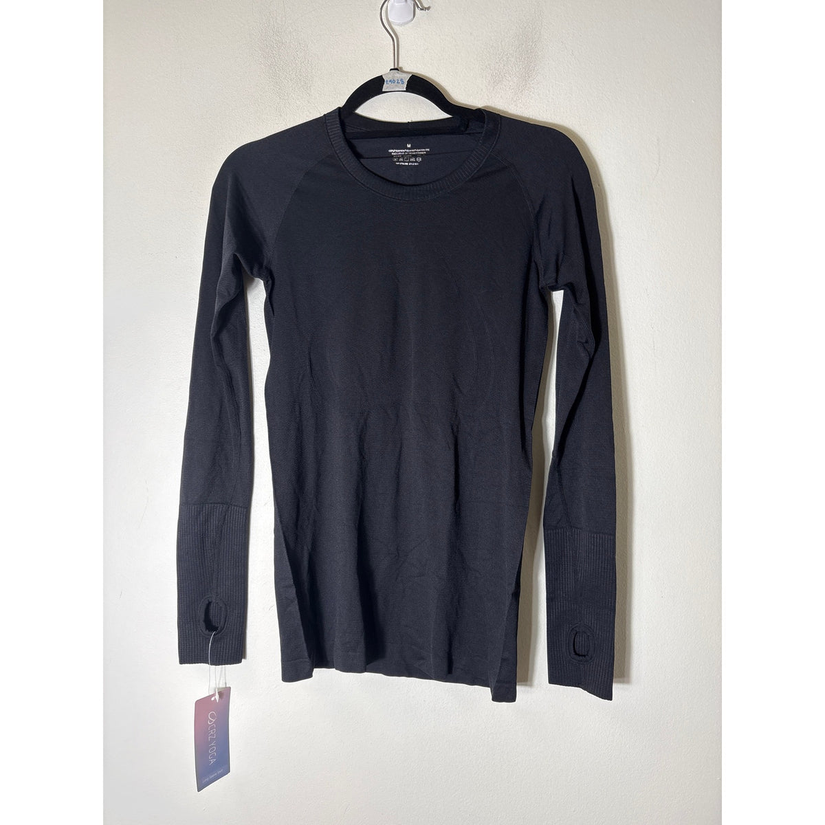 NWT CRZ Yoga Long Sleeve Athletic Shirt Sz M