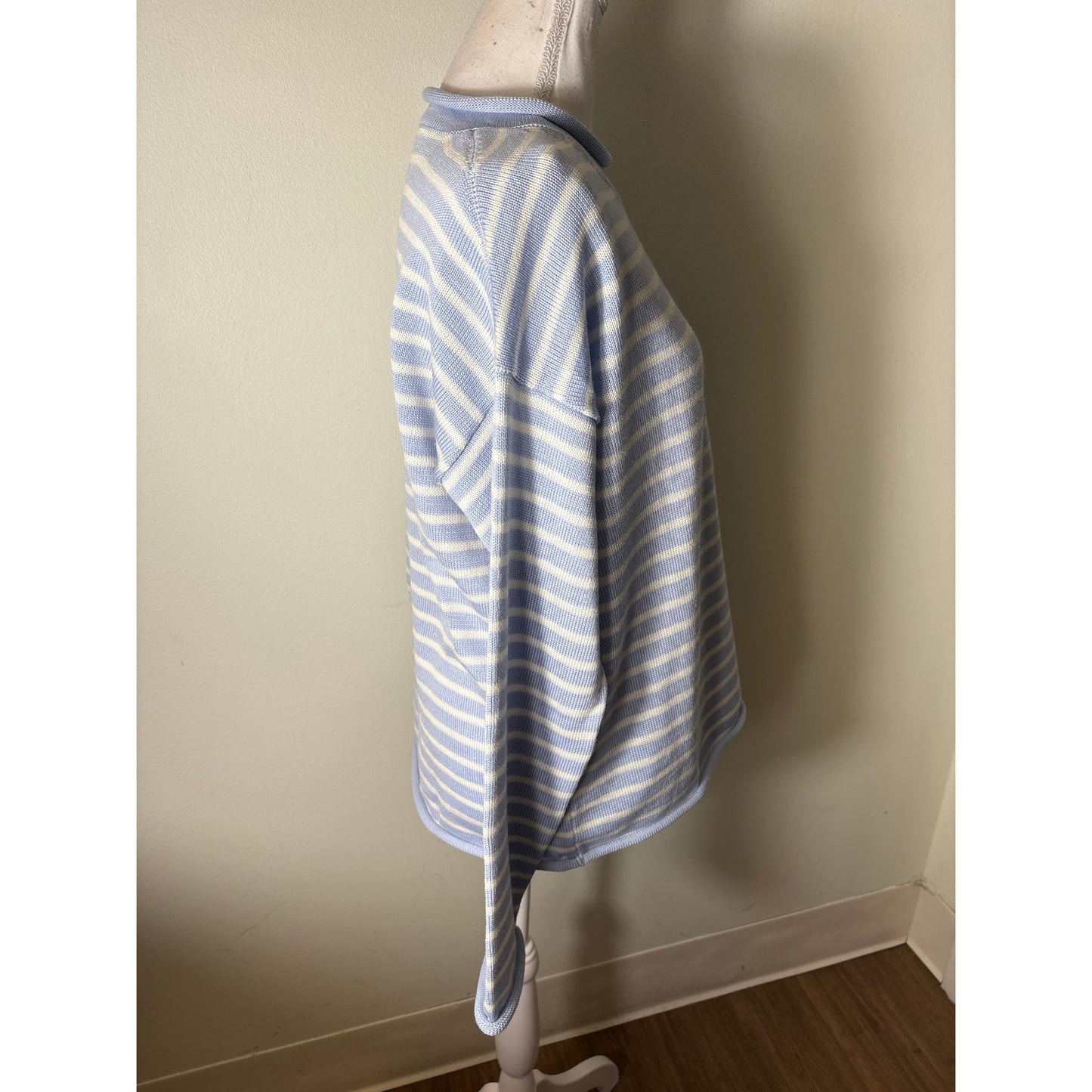 Molly Moorkamp Light Blue Stripe Long Sleeve Sweater Sz L