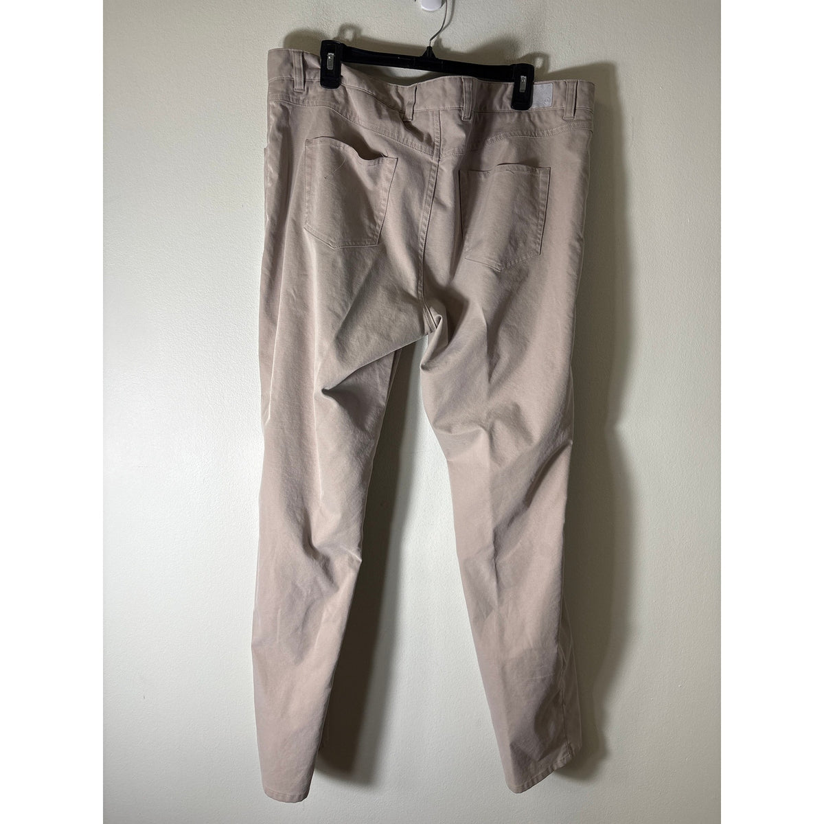 Mens Peter Millar Khaki Slacks. sz 40/32