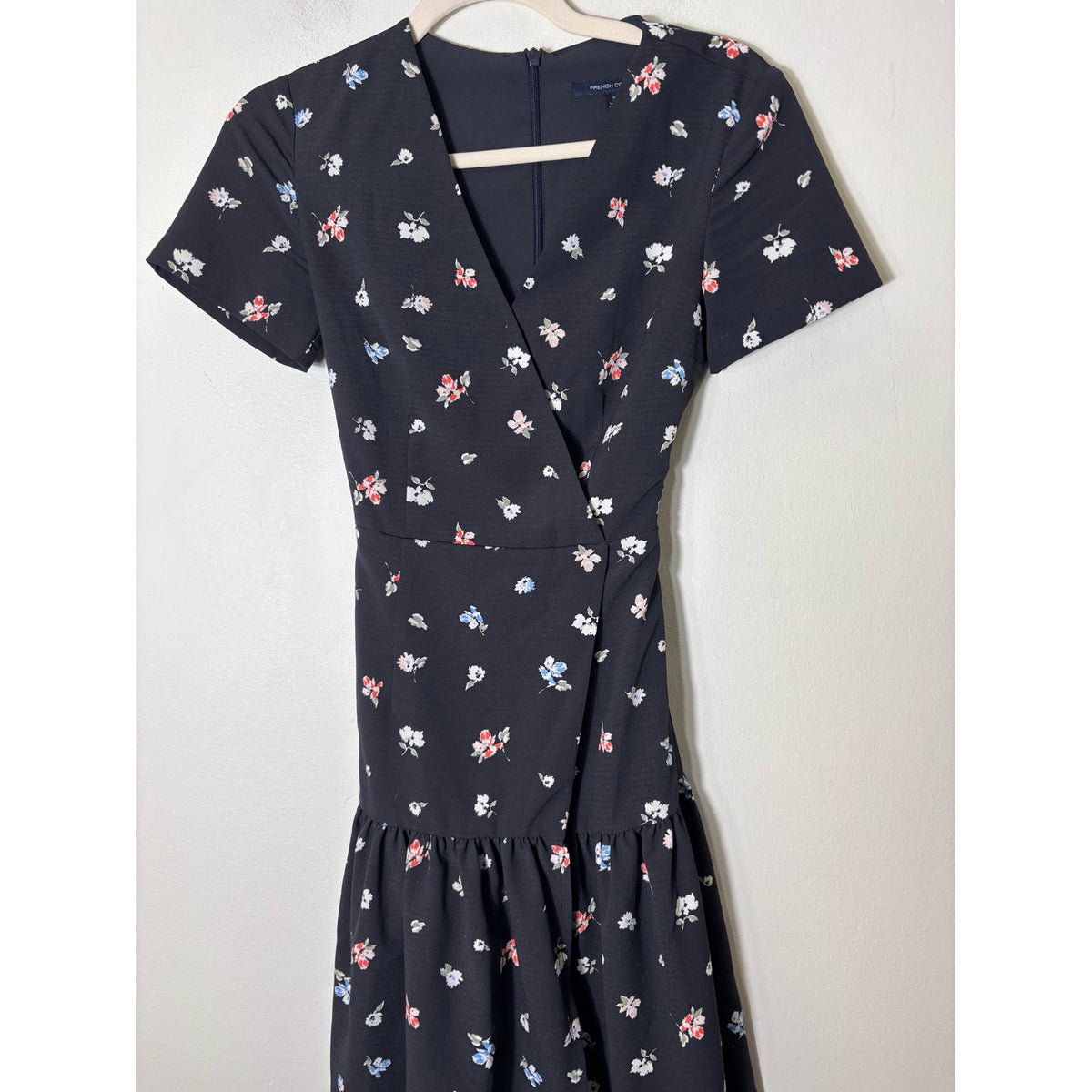 French Connection Black Floral Wrap Mini Dress Sz 0
