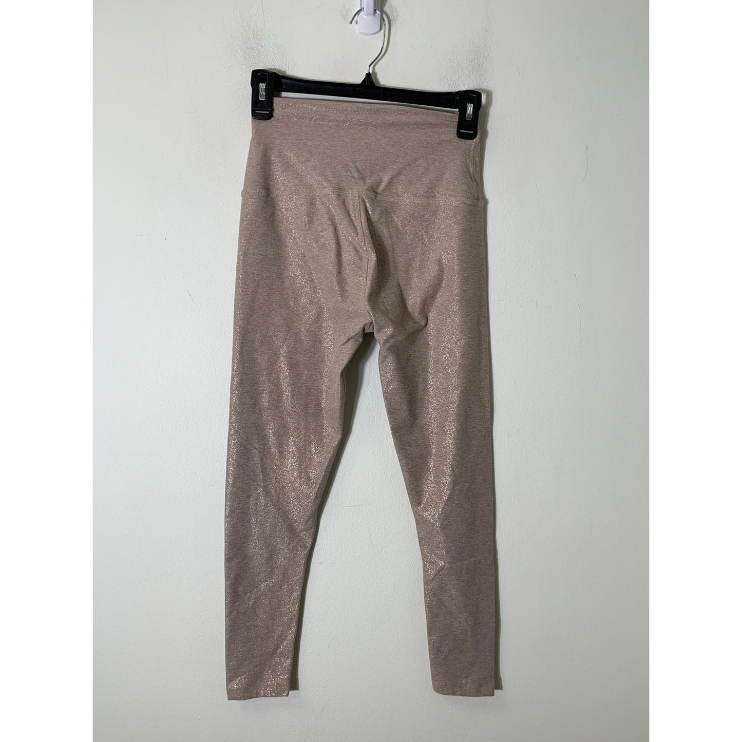 Beyond Yoga Beige Sparkly Athletic Leggings Sz M