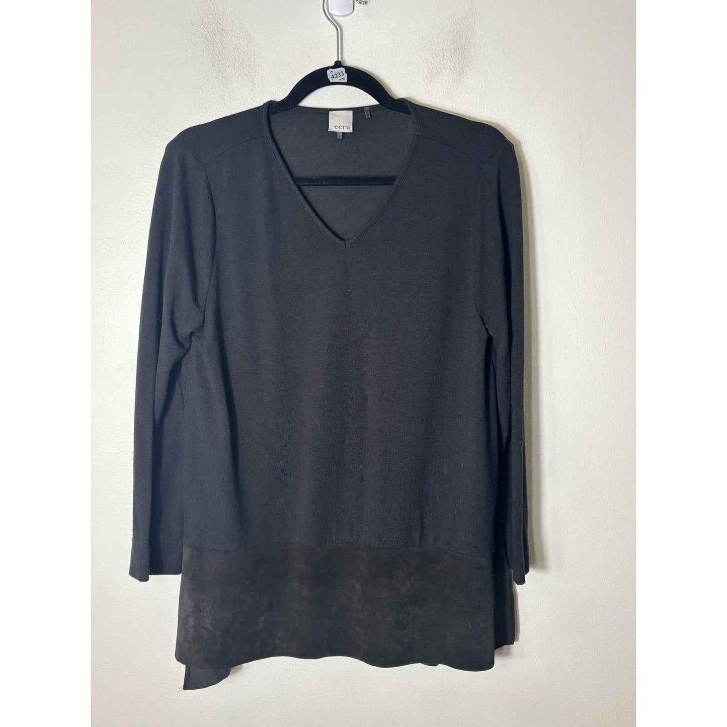 Ecru Black Long Sleeve Top with Suede Leather Band Sz L