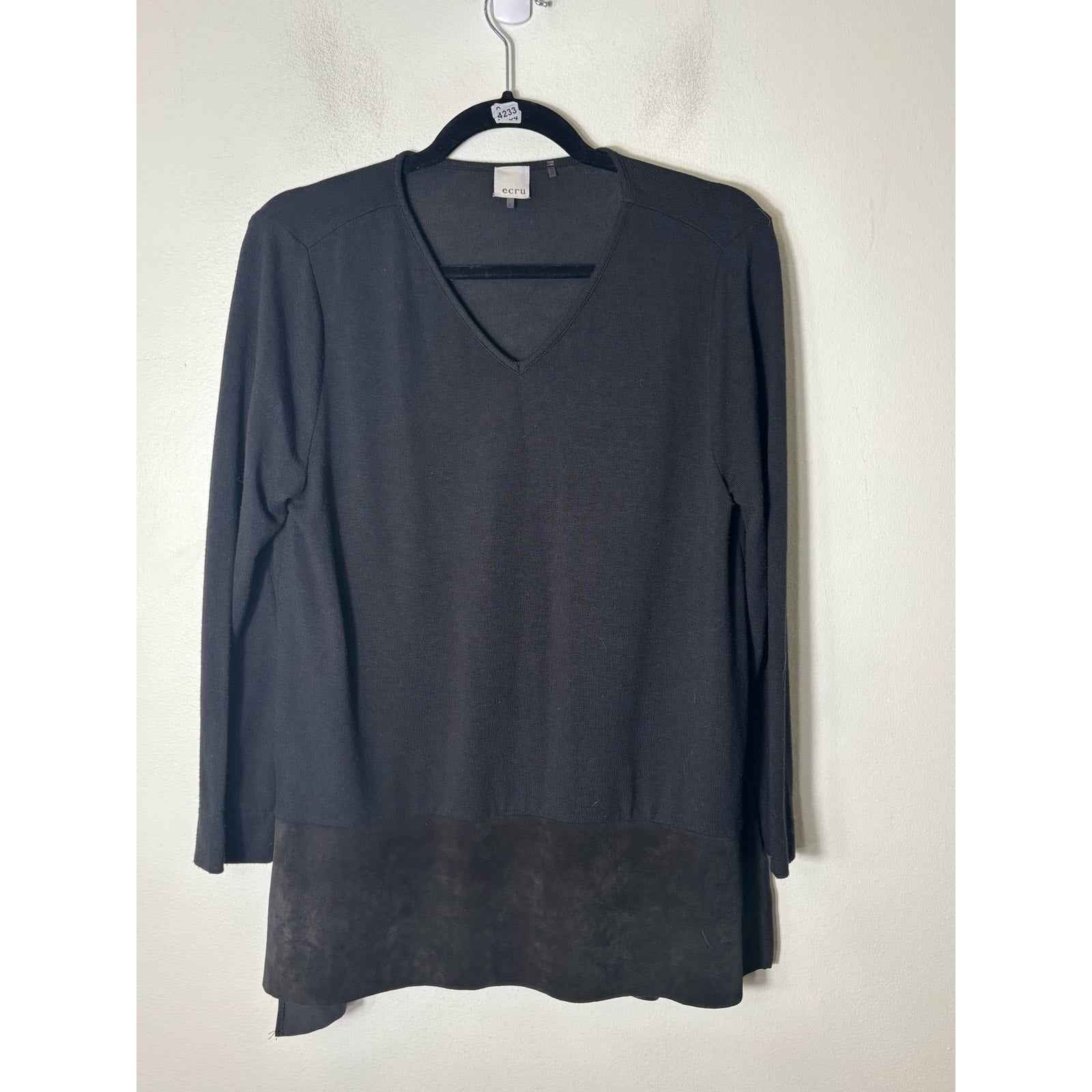 Ecru Black Long Sleeve Top with Suede Leather Band Sz L
