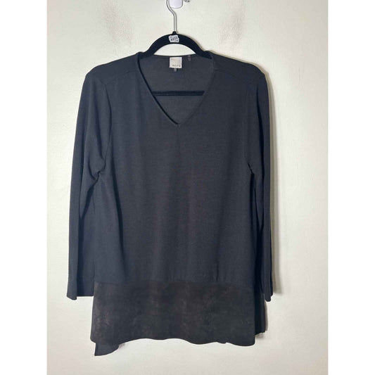 Ecru Black Long Sleeve Top with Suede Leather Band Sz L