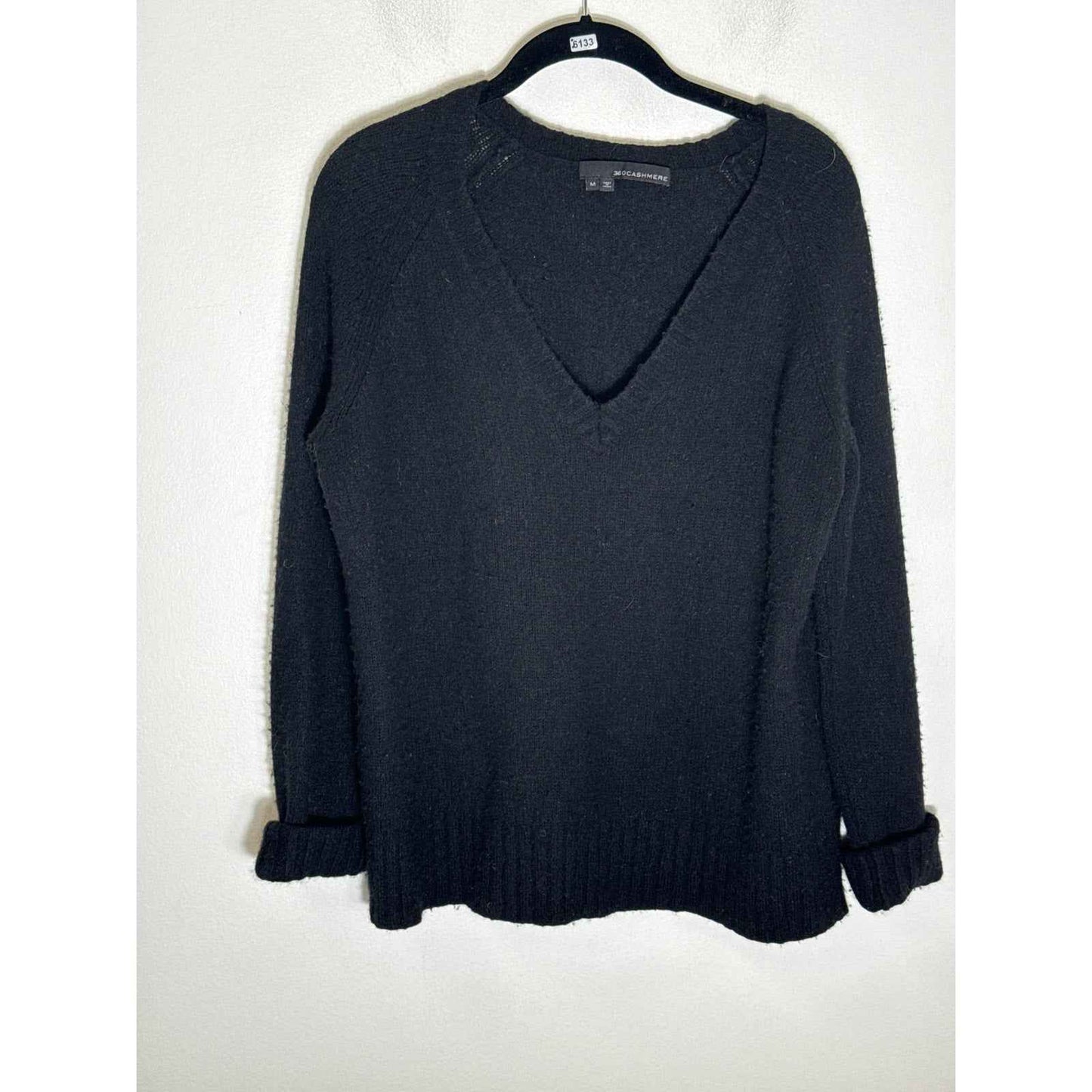 360 Cashmere Black V Neck Sweater Pullover Sz M