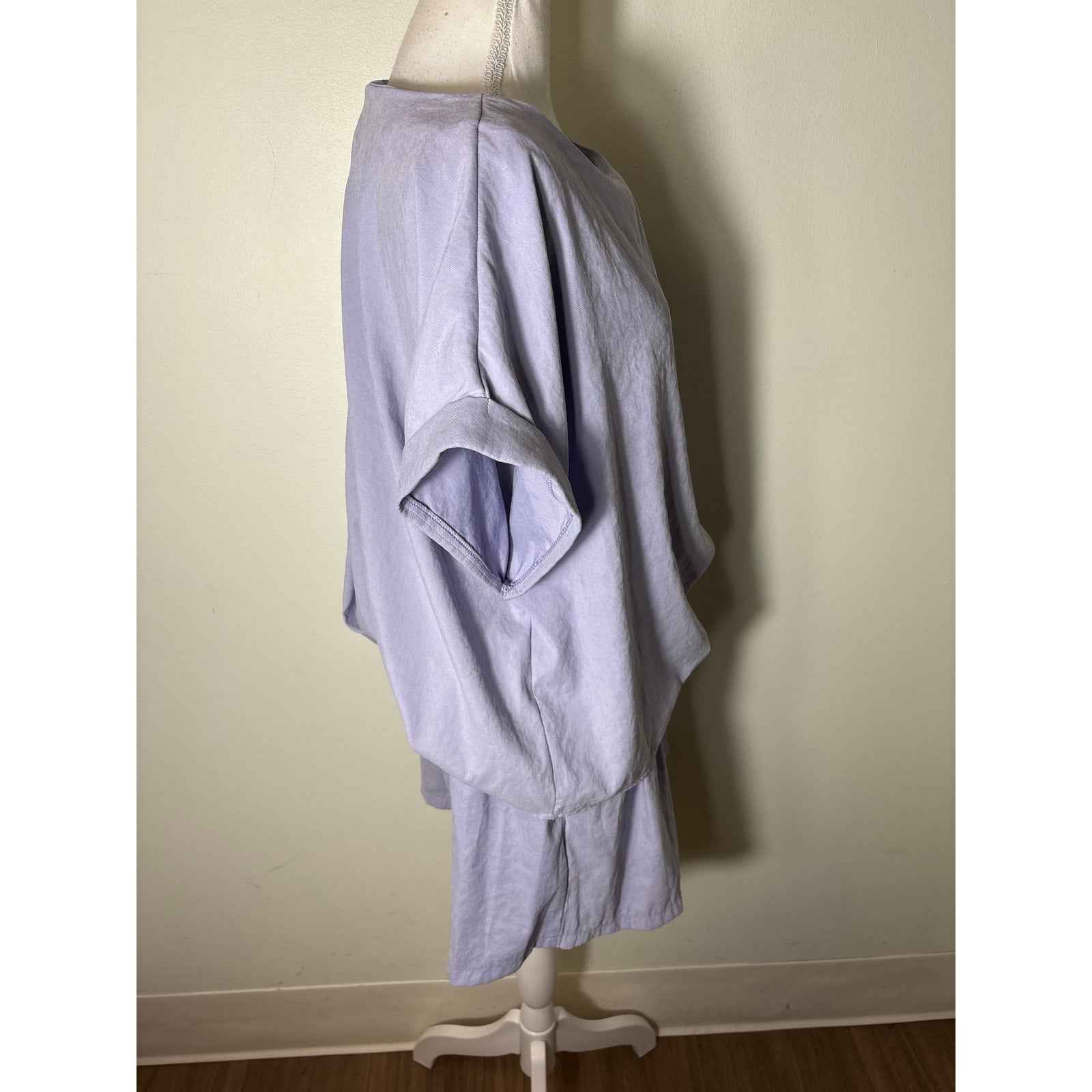 Buru Lavender Short Sleeve Top and Shorts Set Sz S