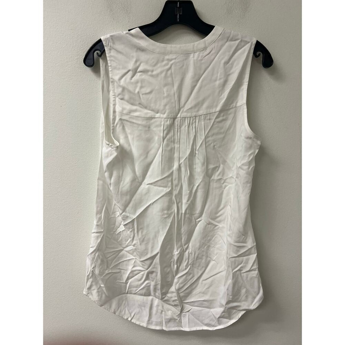 DR 2 White Tank Top Size Small