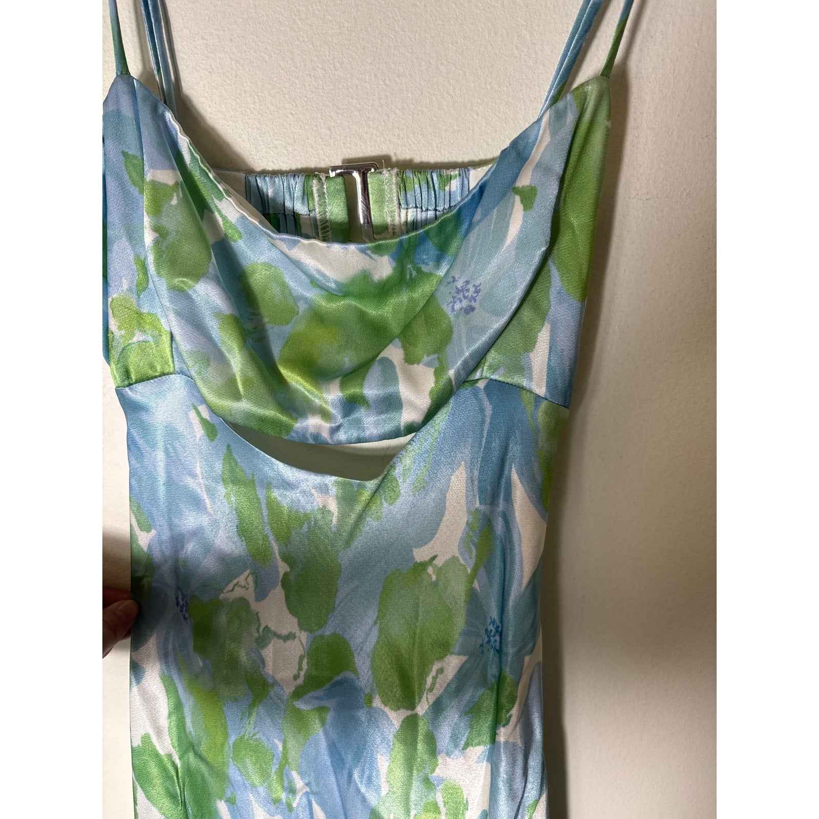 ASTR the Label Green Blue Floral Silky Backless Special Occasion Dress Sz M