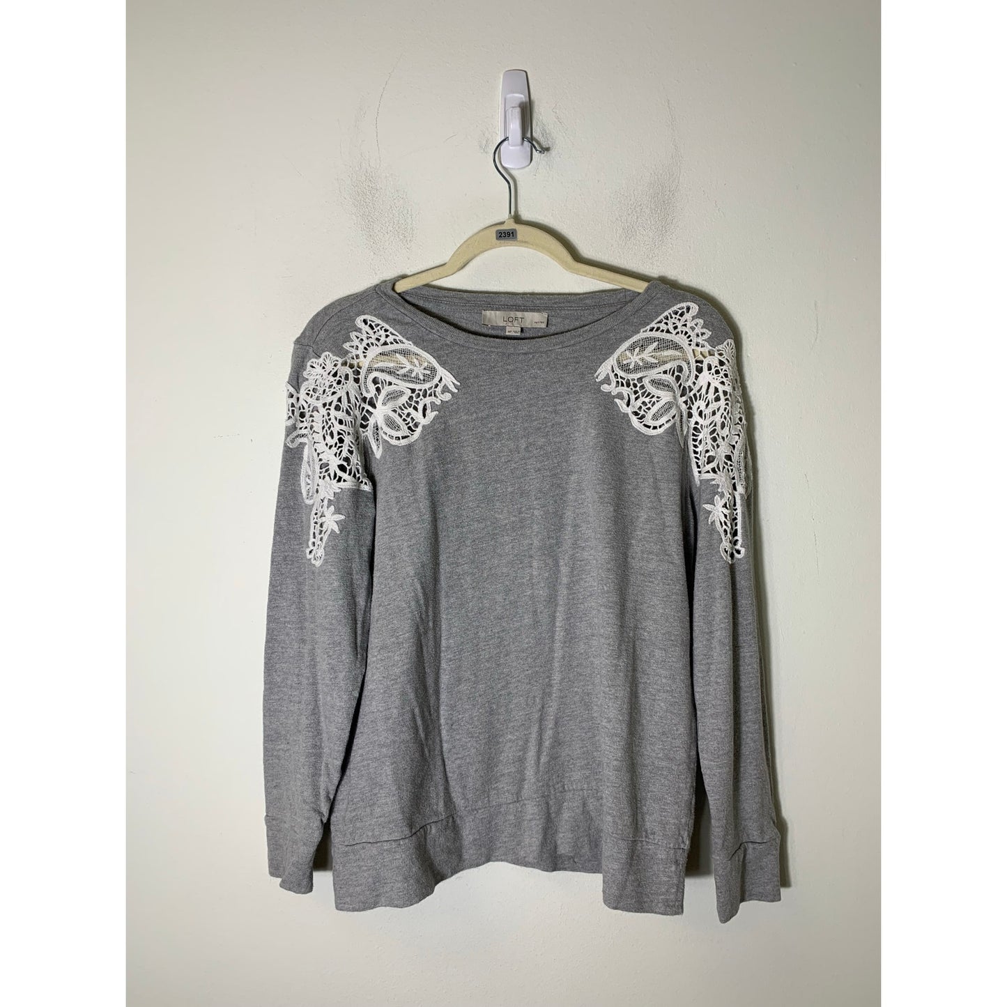 Loft Grey Long Sleeve Pullover Sz Mp