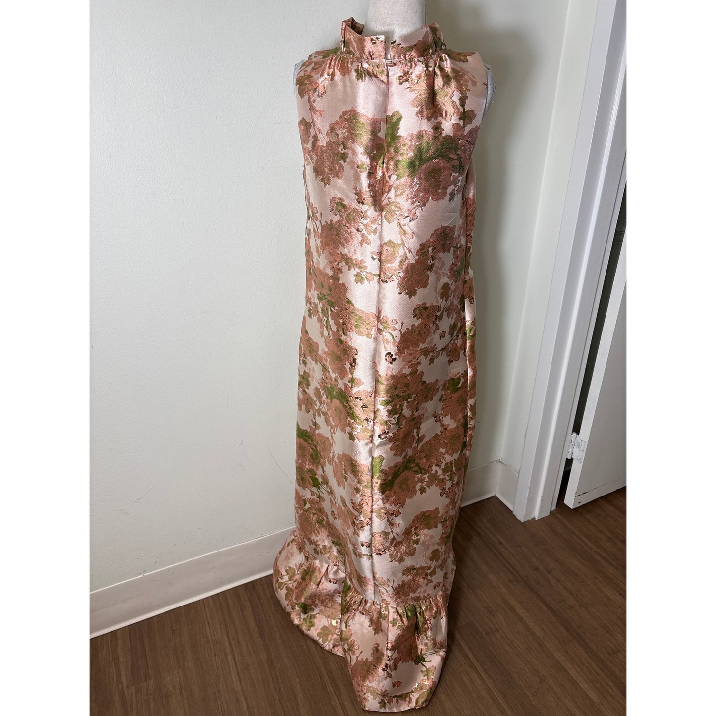 Abbeyglass Rose Pink and Green Floral Ruffle Neck Gown Sz M