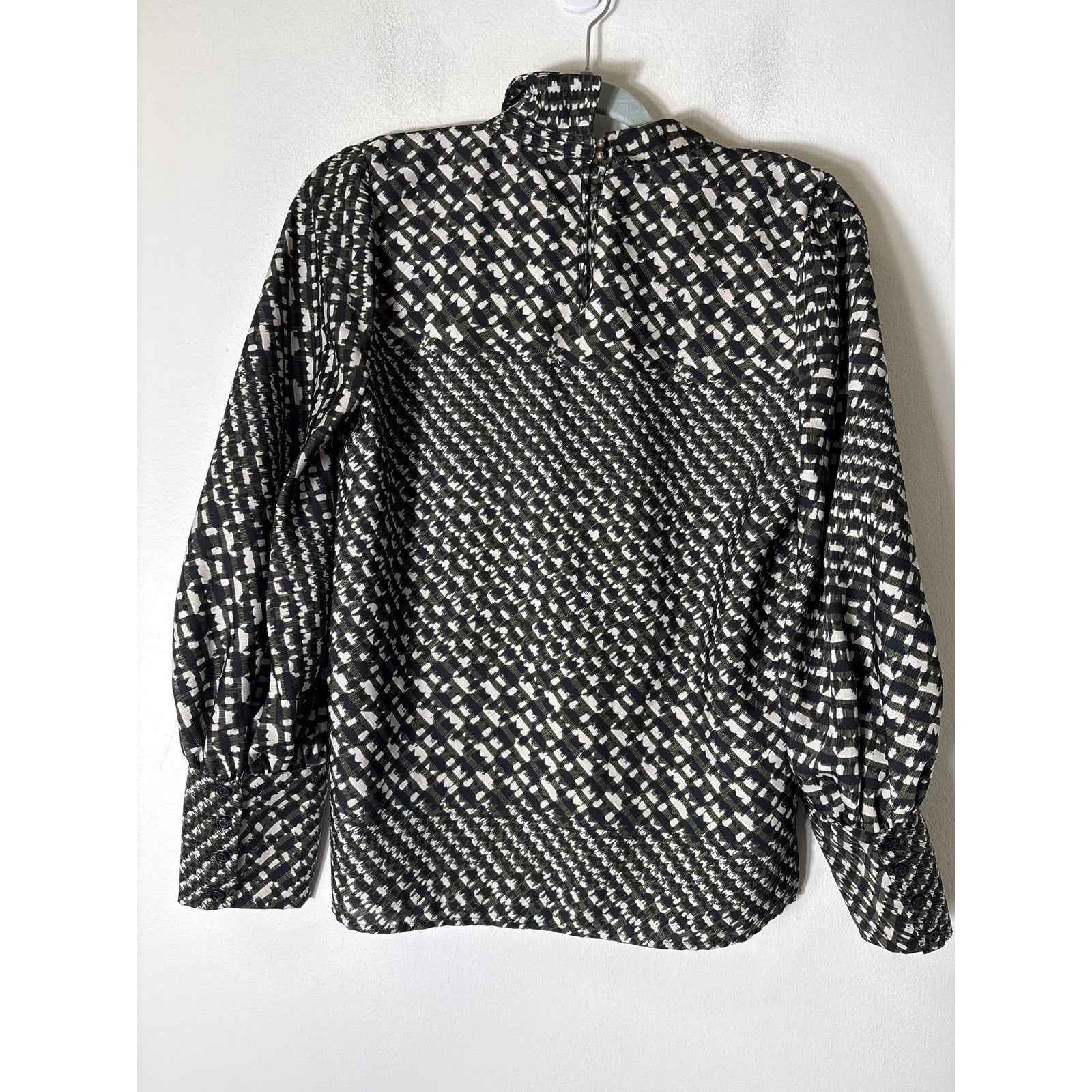 Who What Wear Olive Green Long Sleeve High Neck Shirt Sz XS