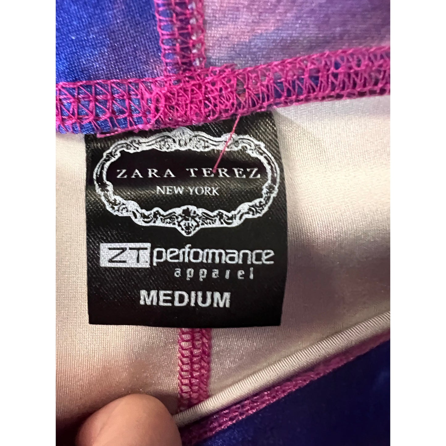 Bundle of 2 Zara Terez Capri Leggings Sz M