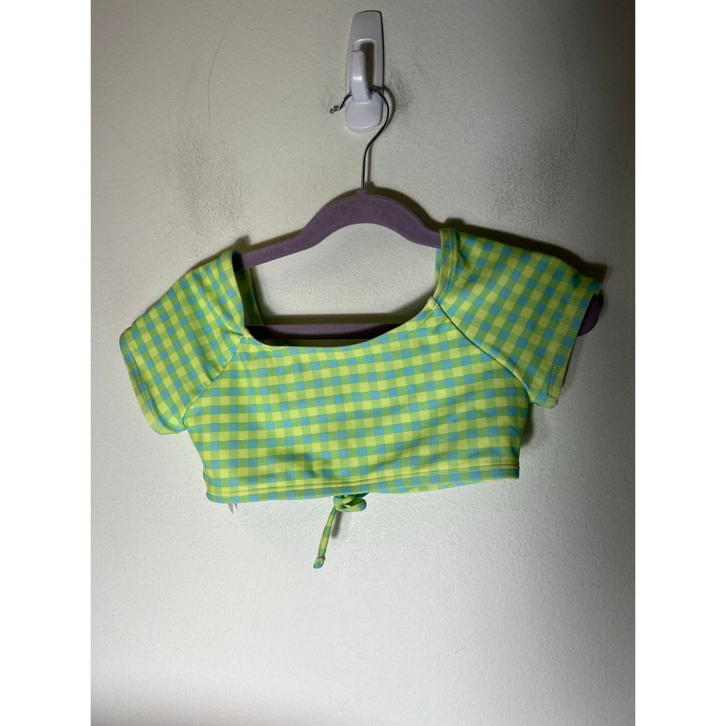 Girl's Bundle Athleta Girl Green Leggings and 5 more items Sz 6