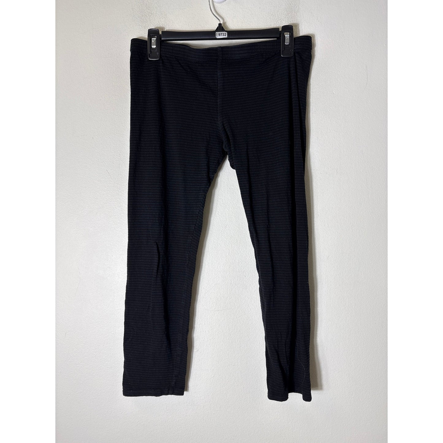 Hard Tail Black Stripe Relaxed Capri Leggings Sz L