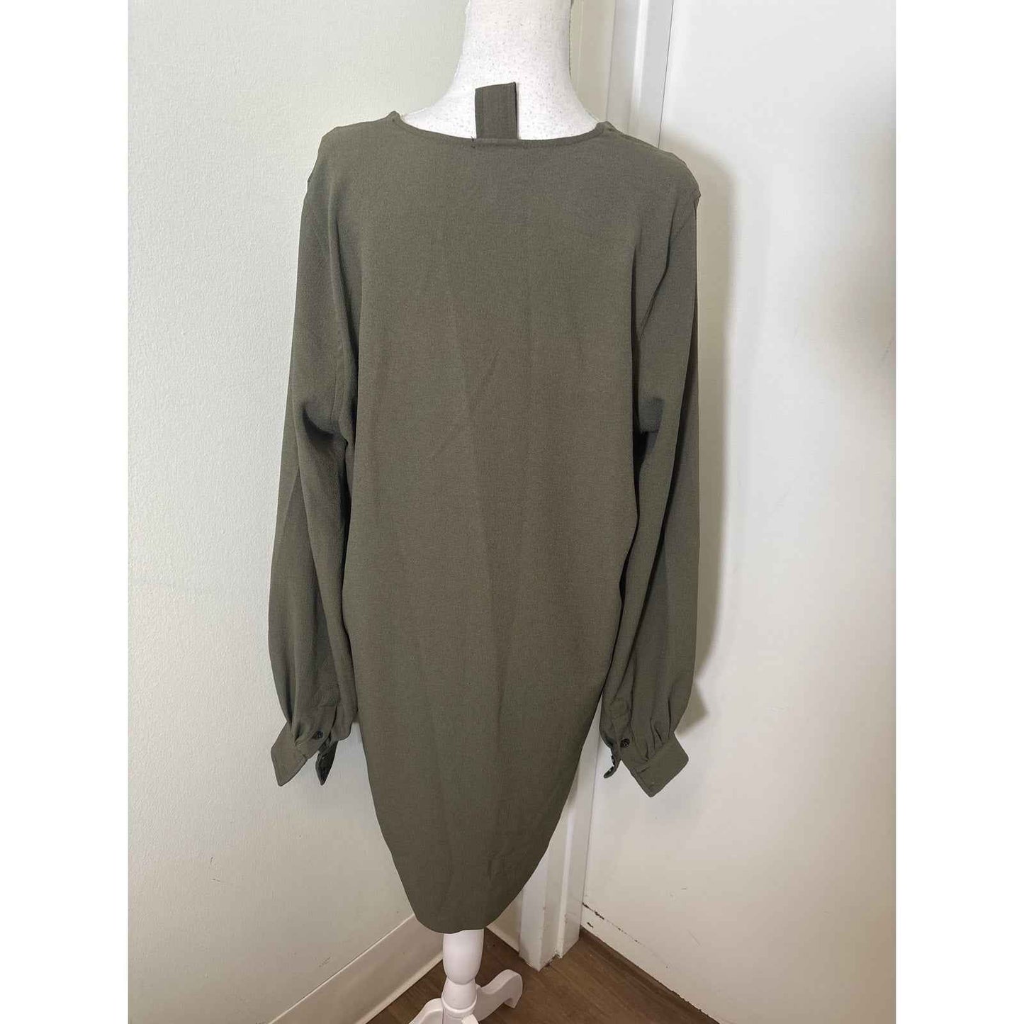 Ganni Army Green Long Sleeve V-Neck Knee Length Shift Dress Sz 38