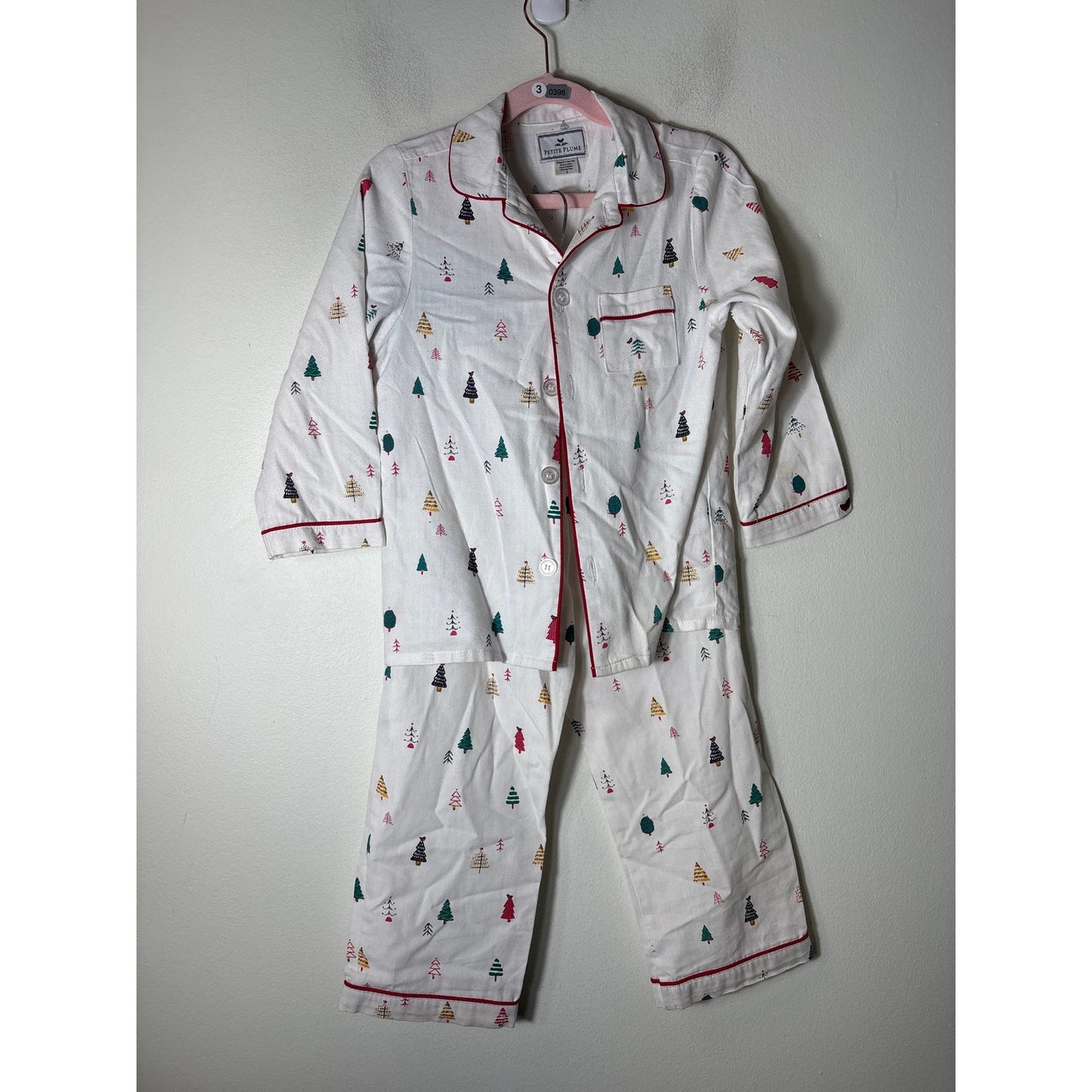 Boy's Petite Plume White Christmas Themed PJ Set Sz 5