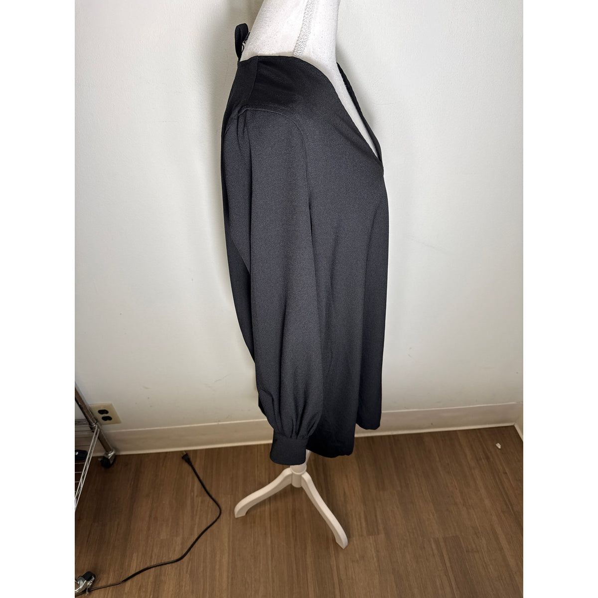 Ganni Black Long Sleeve V-Neck Mini Shift Dress Sz 38