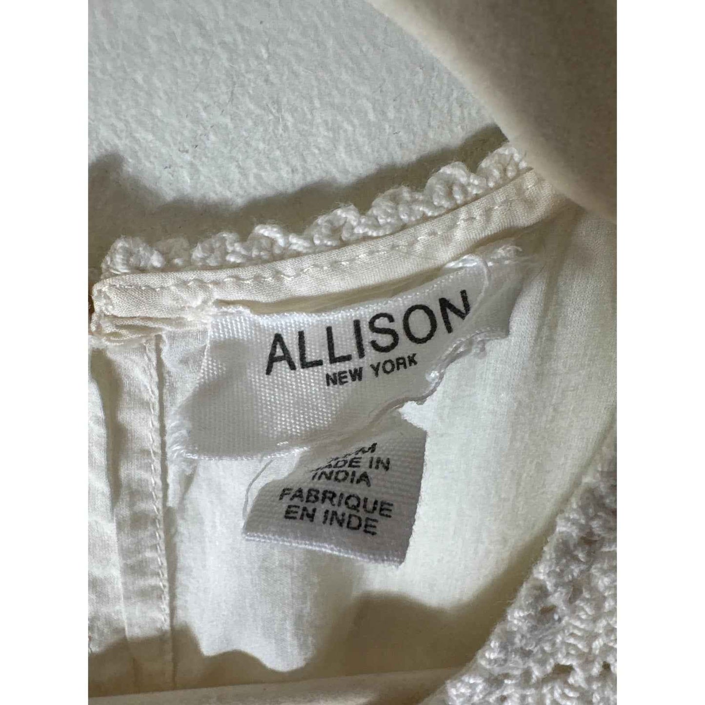Allison NY Ivory Mixed Media Crocheted Short Puff Sleeve Top Sz M