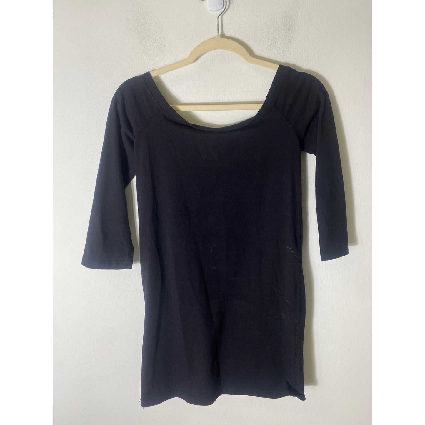 Jewel Toffler Black Wide Neck 3/4 Length Sleeves Fitted Tee Sz S