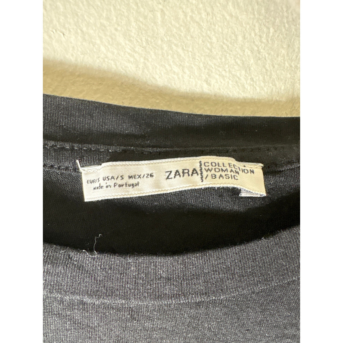 Zara Black Mixed Media Short Sleeve Floral Scarf Shirt Sz S