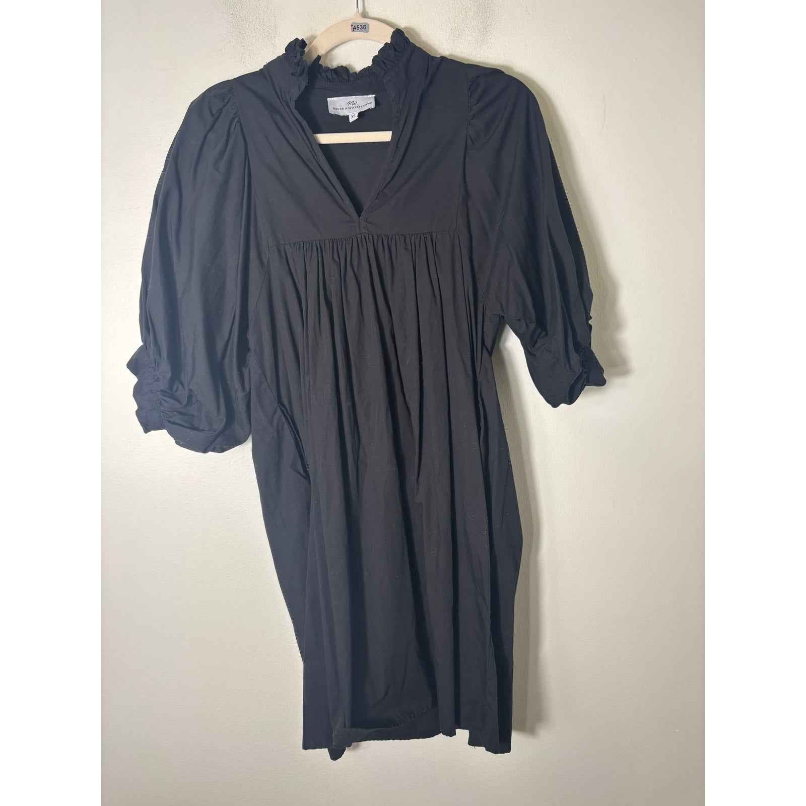 Never a Wallflower Black Half Puff Sleeve Cotton Knee Length Dress Sz XS