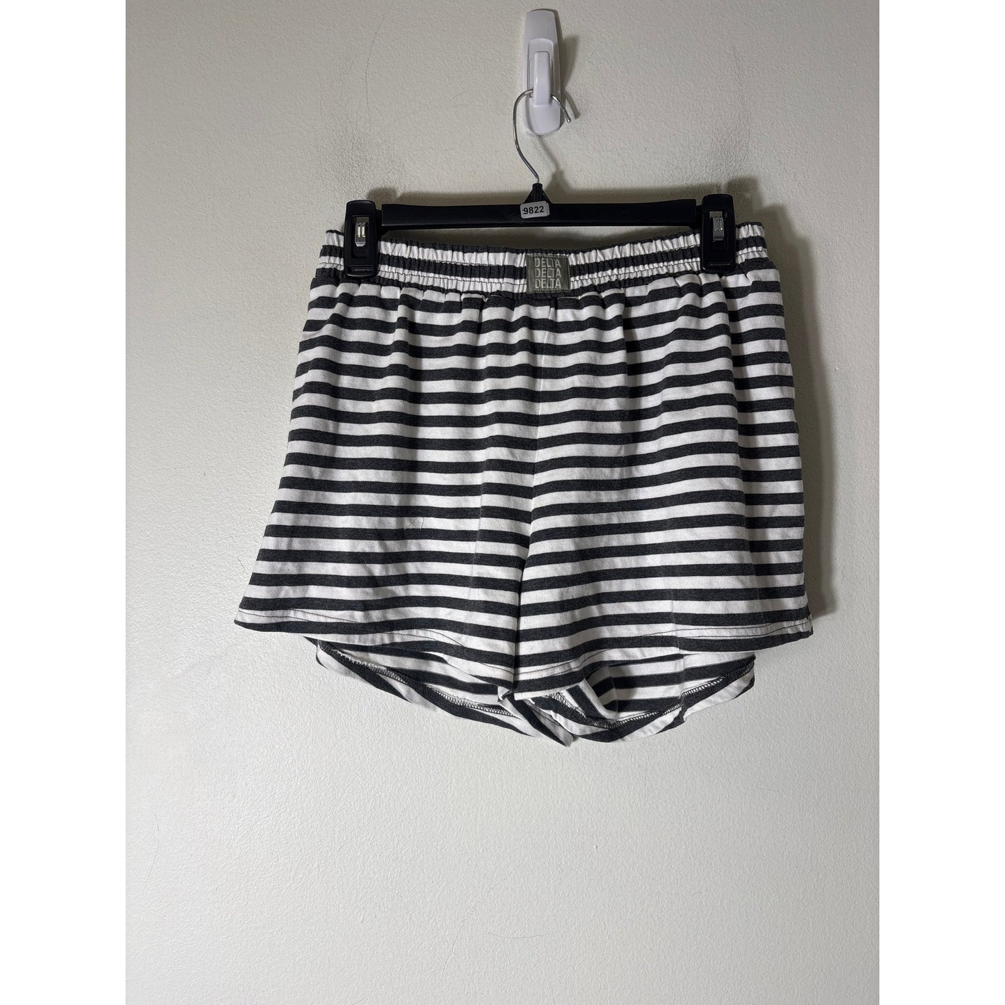 Alpha Apparel Delta Delta Delta Gray and White Stripe Shorts Set Sz L