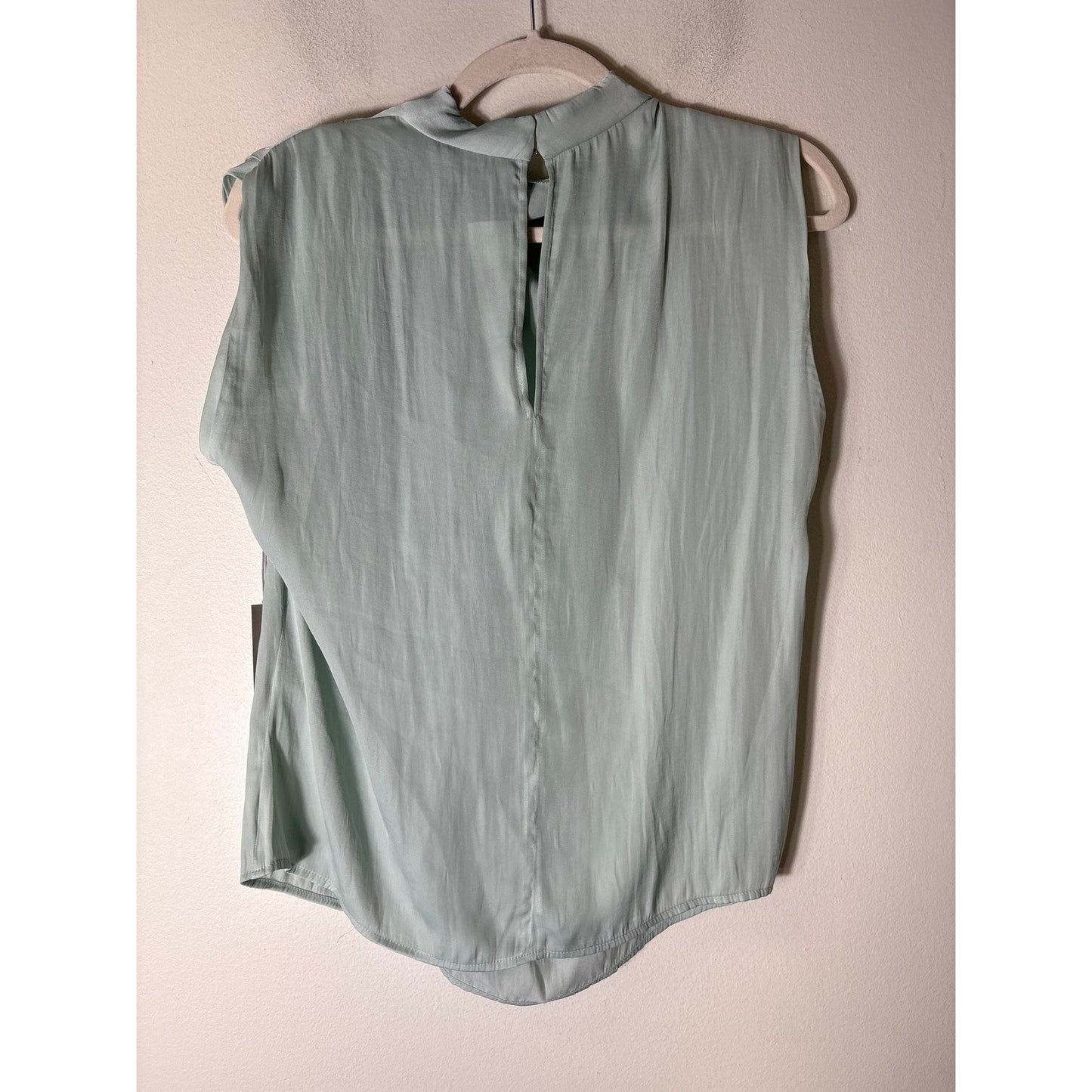 NWT Tart Collections Harbor Grey Tierney Sleeveless Top Sz S