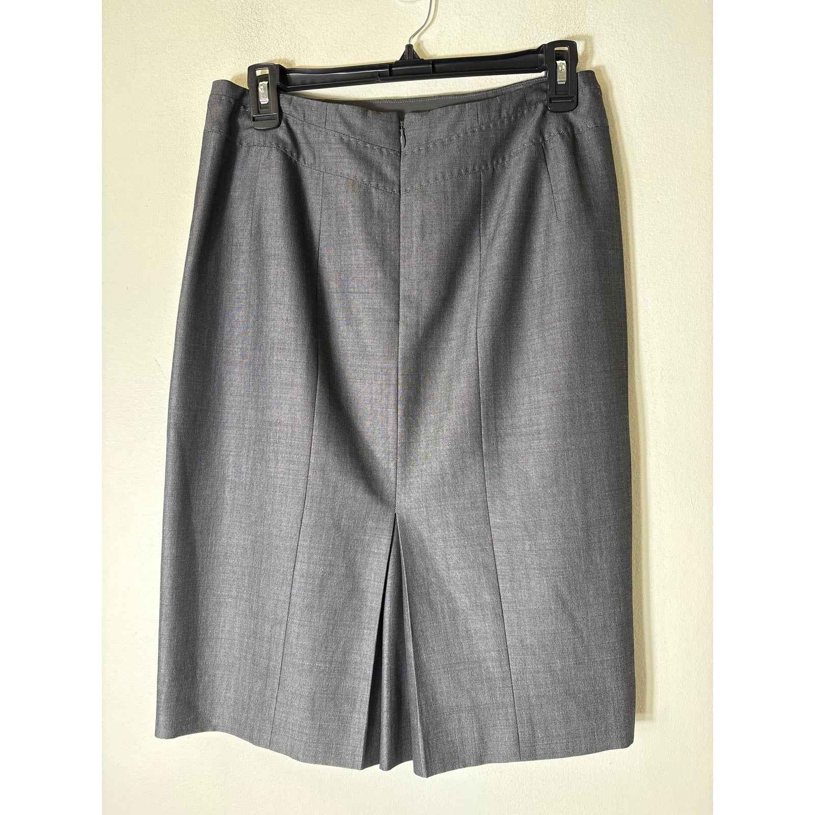 Carlisle Gray Pencil Skirt Sz 4