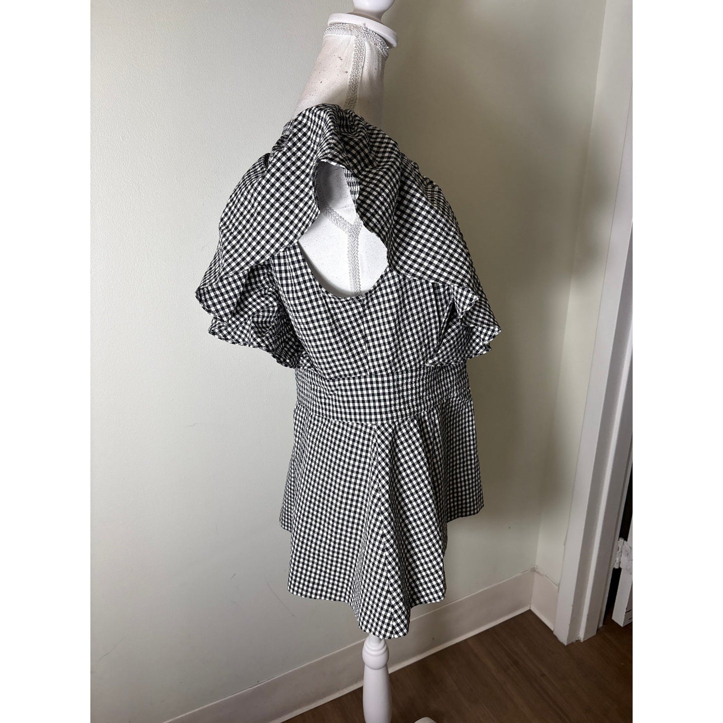Pearl by Lela Rose Black and White Check  Flutter Sleeve Peplum Top Sz 8