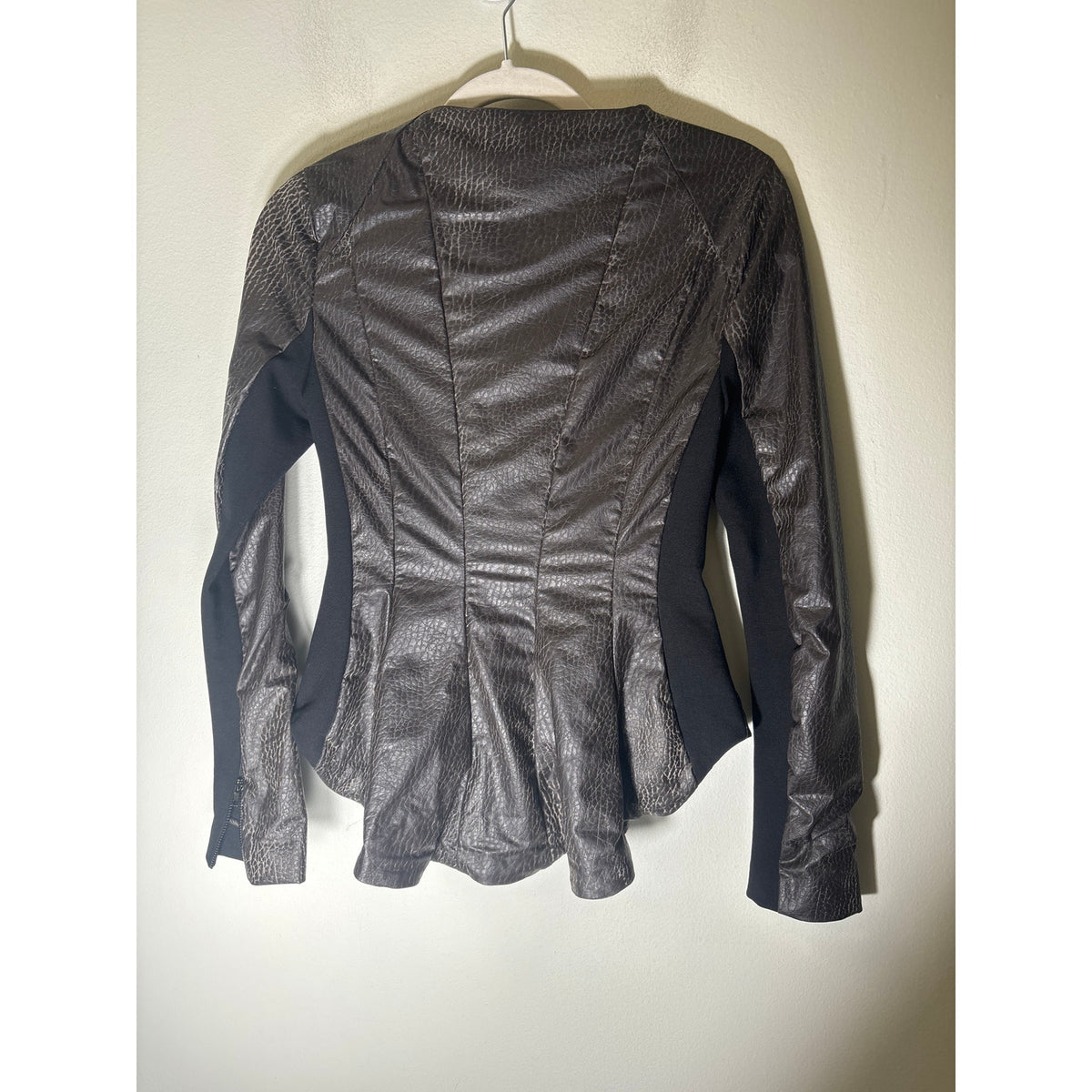 Robbi & Nikki Brown Faux Leather Long Sleeve Asymetrical Zip Up Jacket Sz XS