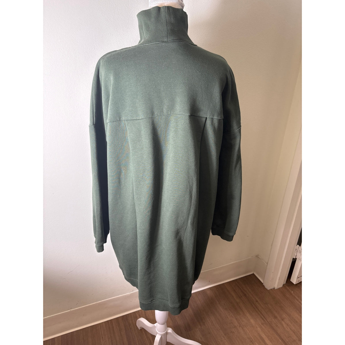 Pomander Place Dark Green Long Sleeve Turtleneck Dress  Sz S