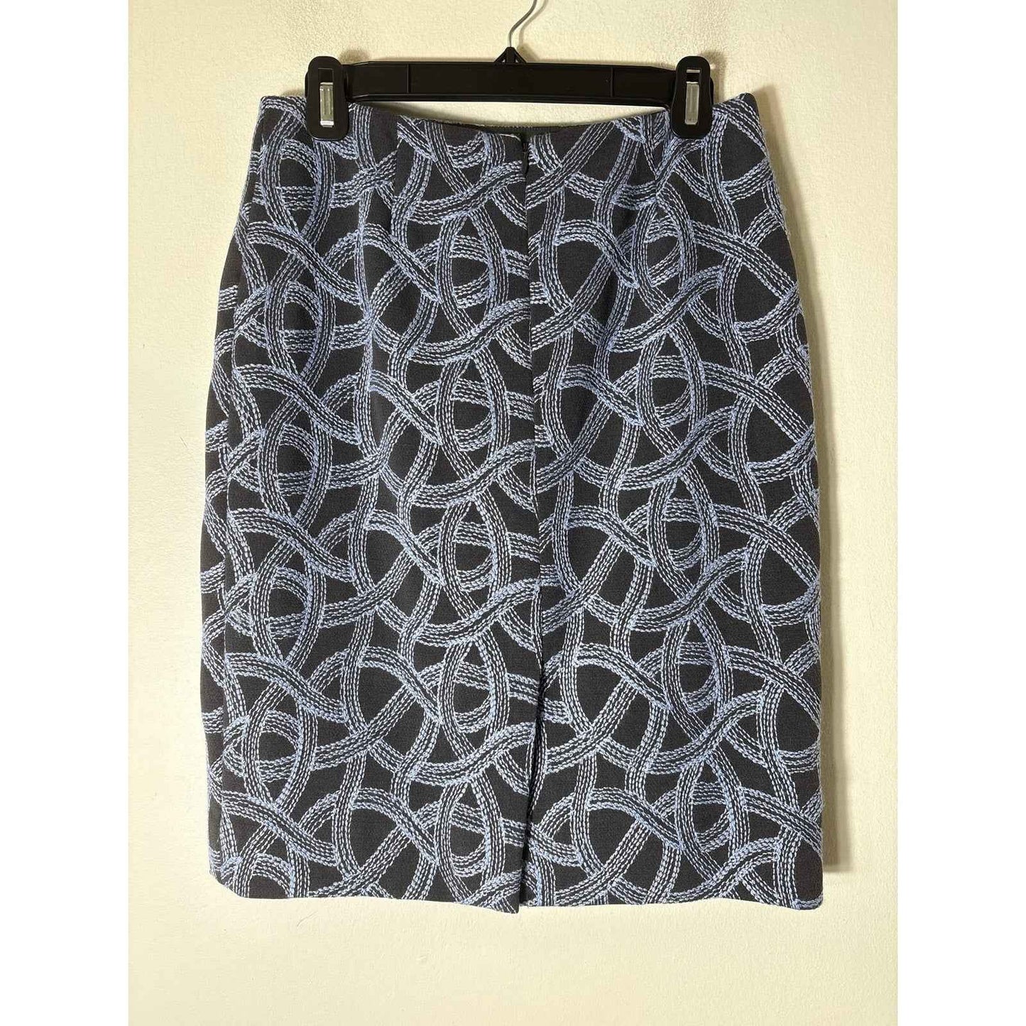 Carlisle Black With Blue Embroidery Knee length Skirt Sz 4