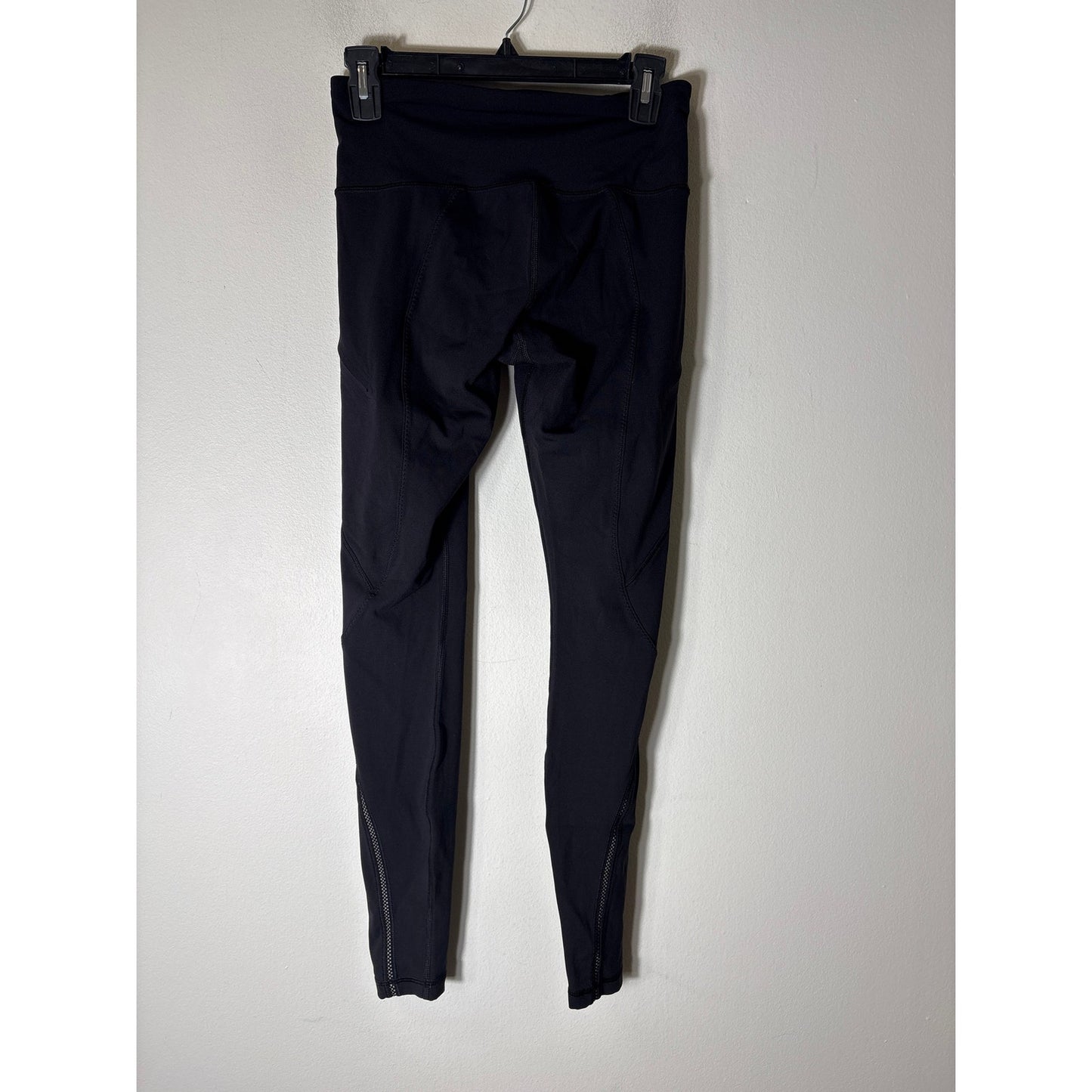 Lululemon Black Zipper Pocket Longer Length Leggings Sz 6