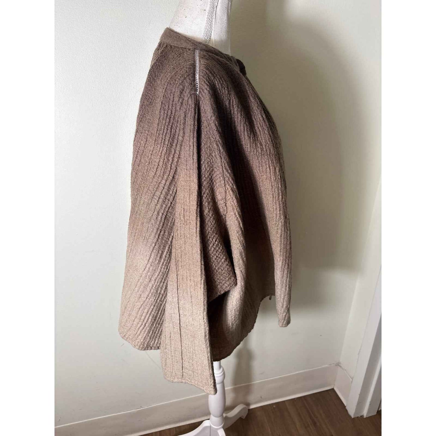 V.DE. Vinster Brown Waffle Gauze Long Sleeve Boxy Shirt Sz M