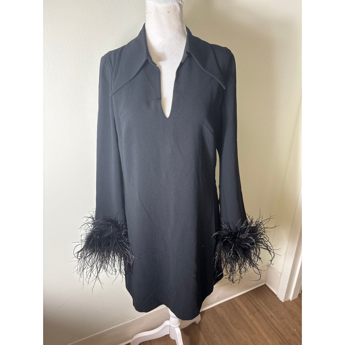 NWt Flora Bea Black Long Sleeve Knee Length  "Greyson" Dress Sz M