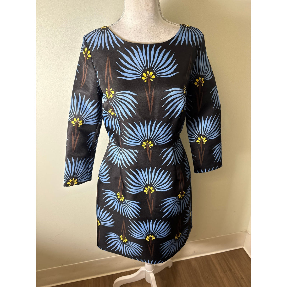 Jade Black With Blue Flower Block Print Mini Dress Sz XS