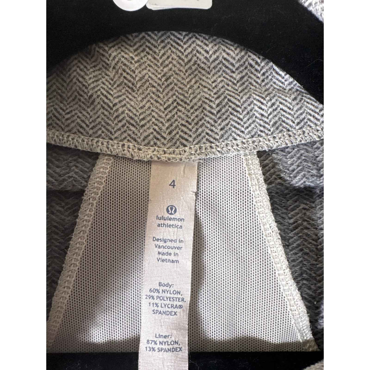 Lululemon Black and White Hounds Tooth Athleisure Jacket Sz 4