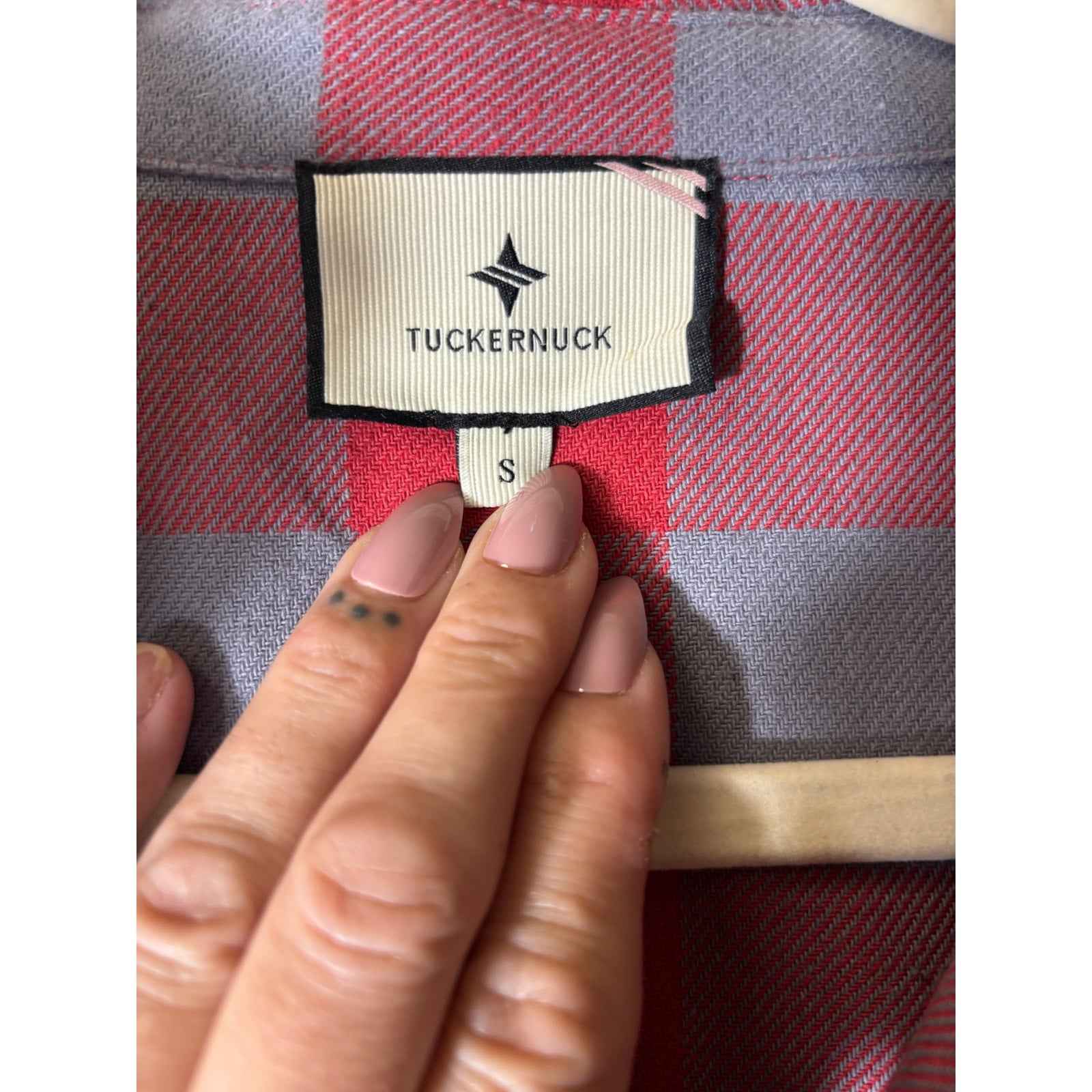 Tuckernuck Gray Red Checked Long Sleeve Cotton Button Up Shirt Sz S