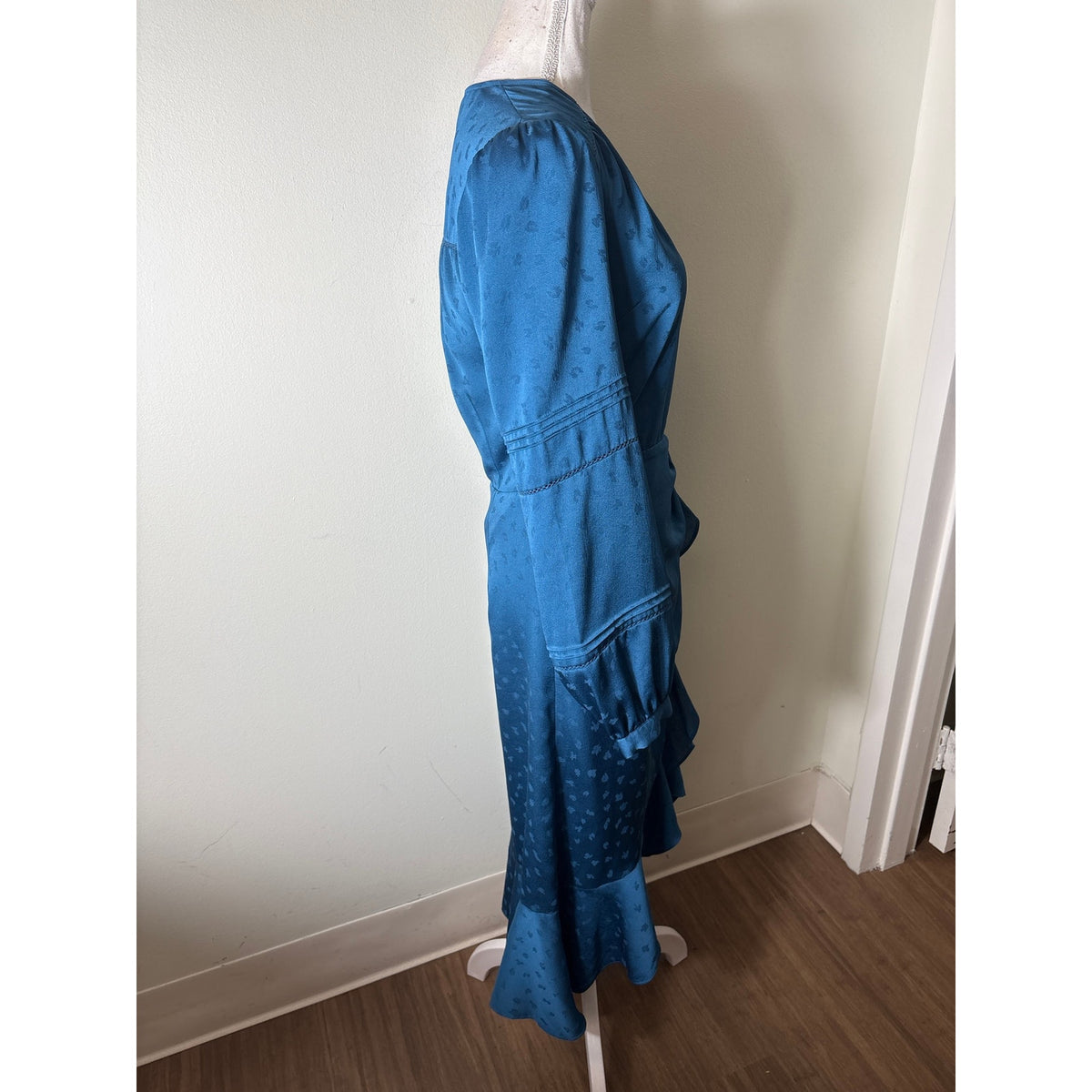 Veronica Beard Blue Long Sleeve Faux Wrap Ruffle Midi Dress Sz 6