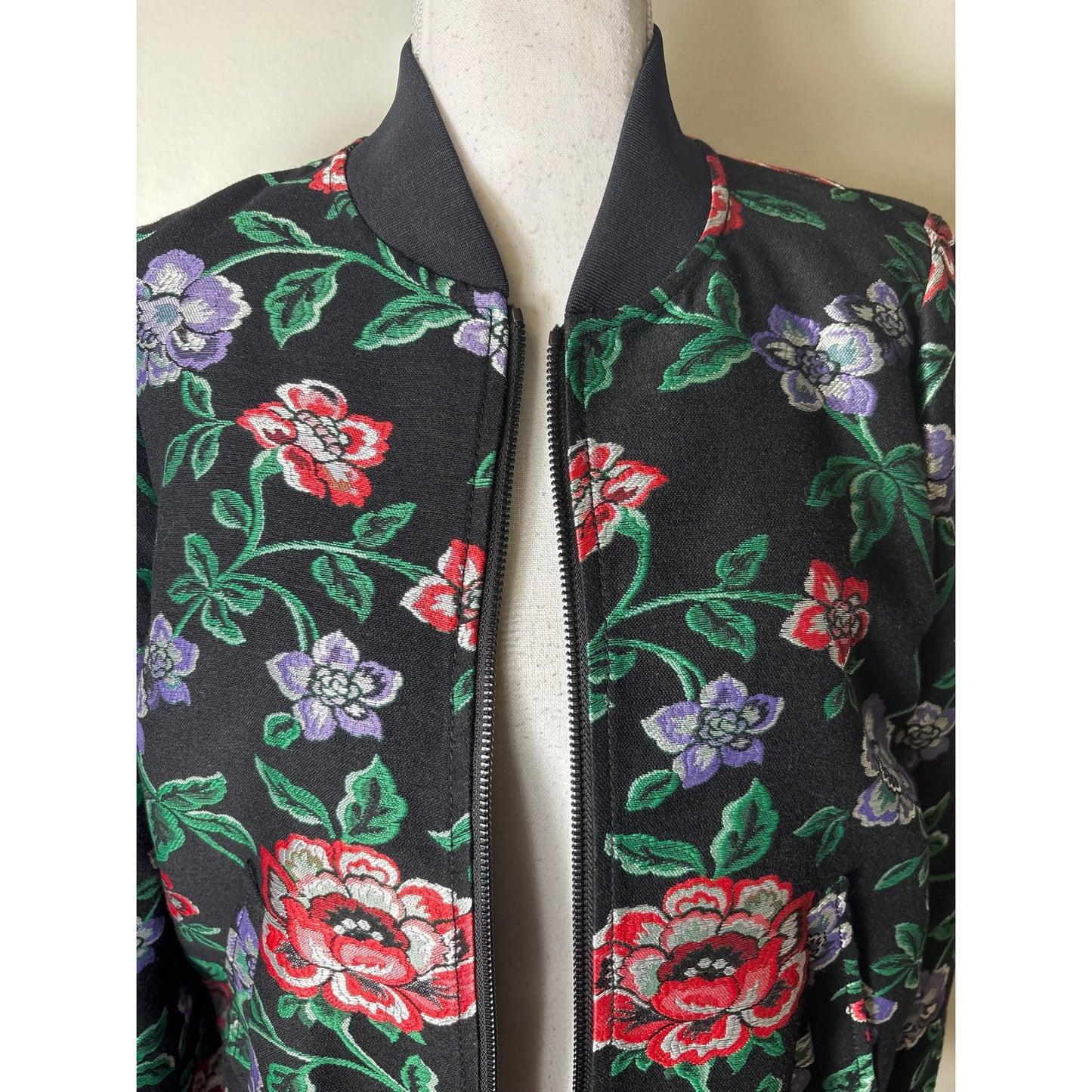 NWT W By Worth Black Purple Raspberry Lurex Floral Jacquard Jacket Sz P